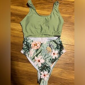 One piece bathing suit